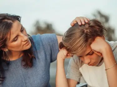 effective-strategies-to-control-moms-anger-speak-not-hit effective-strategies-to-control-moms-anger-speak-not-hit
