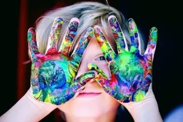 How to Make Your Own Bath Paint in Minutes! – Super Easy, Safe and Fun Bath Paint DIY!