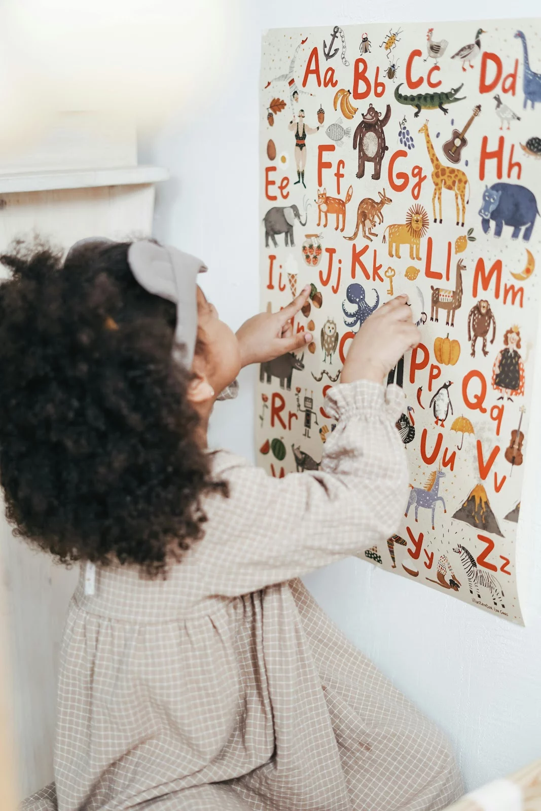 Why Start Early? The Benefits of Bilingualism for Kids and Fun Learning Tips