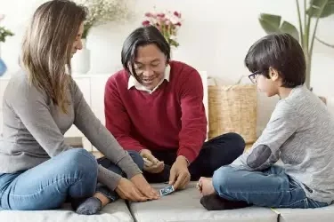 How to Have Fun with UNO Cards: 16 Different Games for Family that Everyone Will Enjoy!