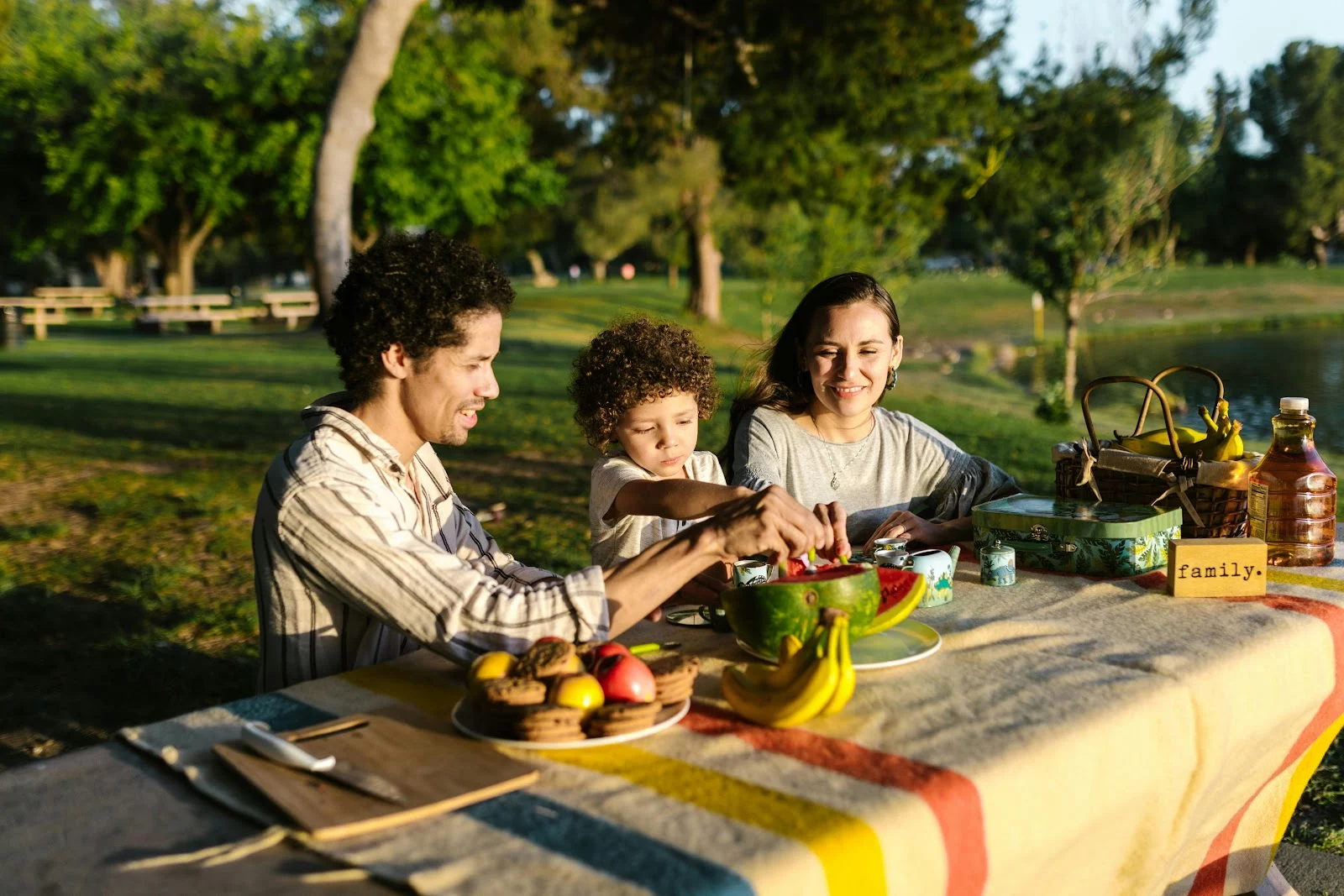 Stay Organized This Summer: 12 Proven Tips for a Relaxed and Productive Break