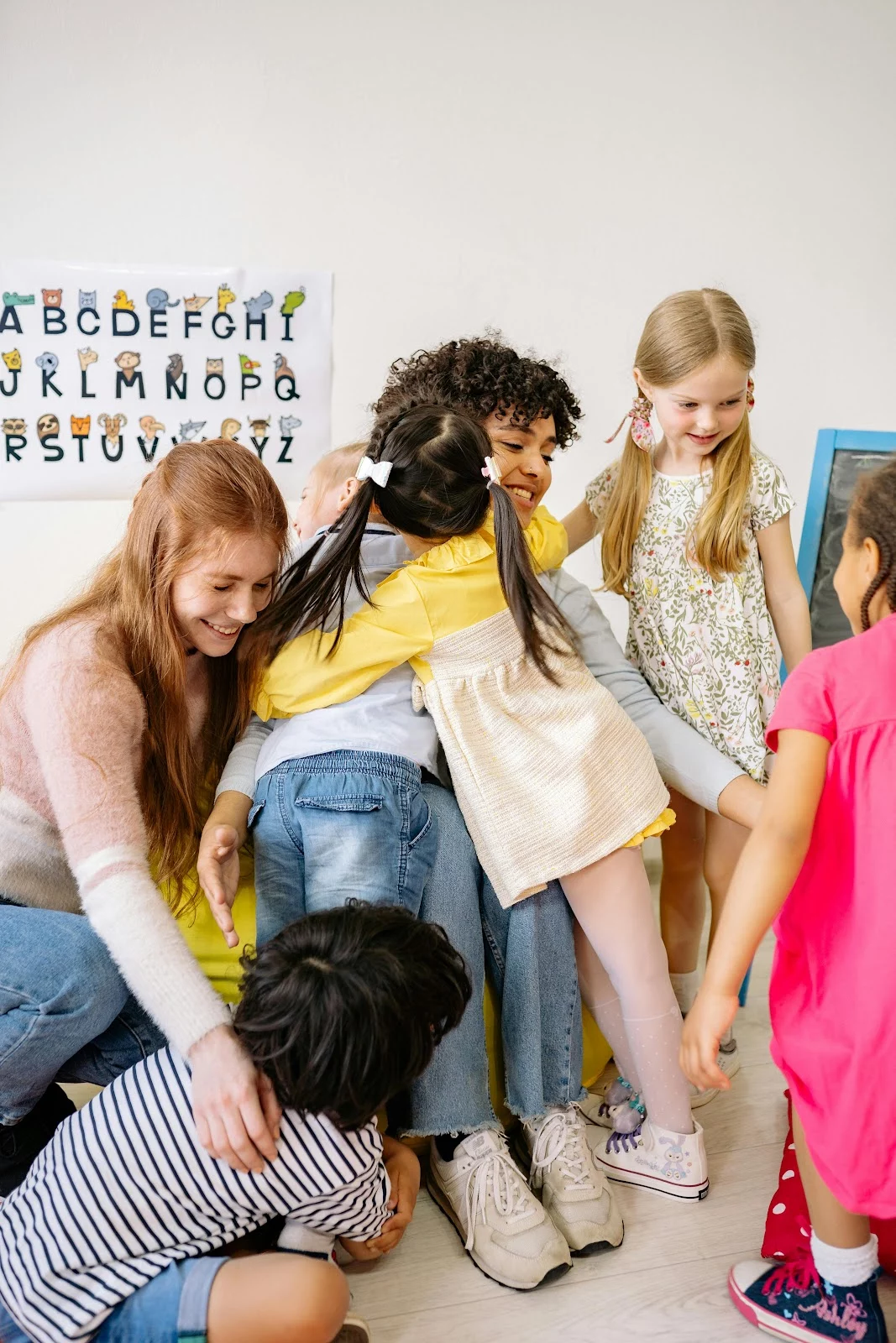 How to Help Kids Understand and Manage Their Emotions: A Comprehensive Guide for Parents and Caregivers