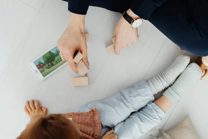 5G and Kids: Screen Time by Age and Safer Phone Rules
