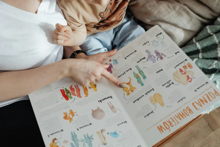 What Are the Benefits of Reading Aloud to Toddlers Every Day?